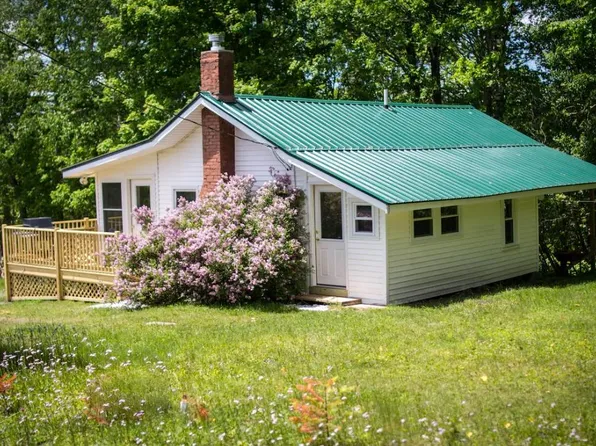 194 Edgewood Park Lane, Westmore, VT 05860