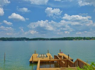 2075 Marquesas Ave, Tega Cay, SC 29708