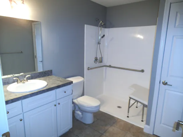 51 4th Ave #51, Oswego, NY 13126