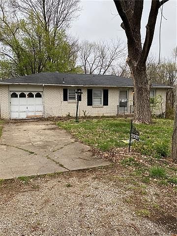 1st image of 2937 N 73rd Pl