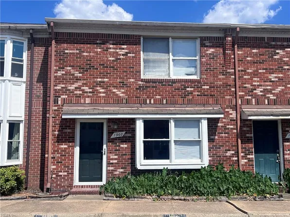 1960 Darnell Dr, Virginia Beach, VA 23455