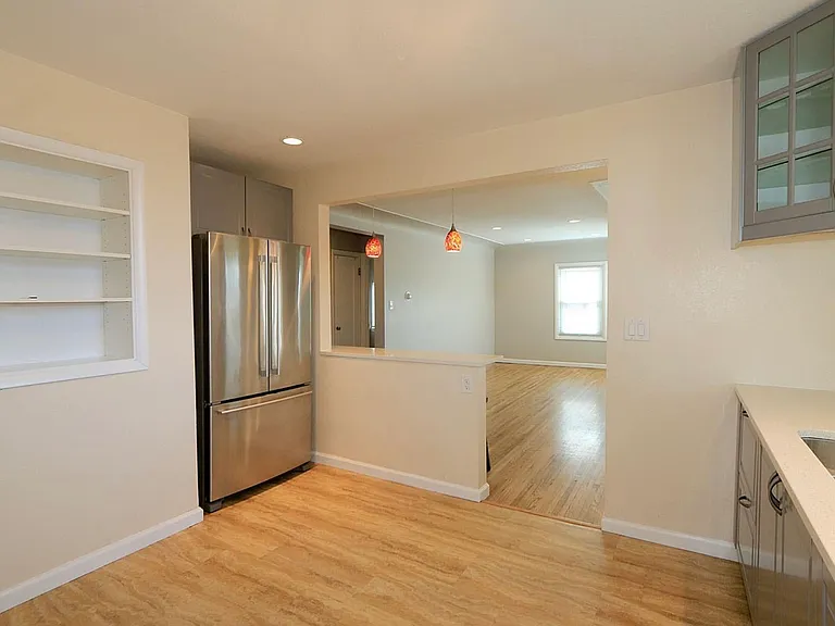 3150 S Delaware St #TOP — Photo 11