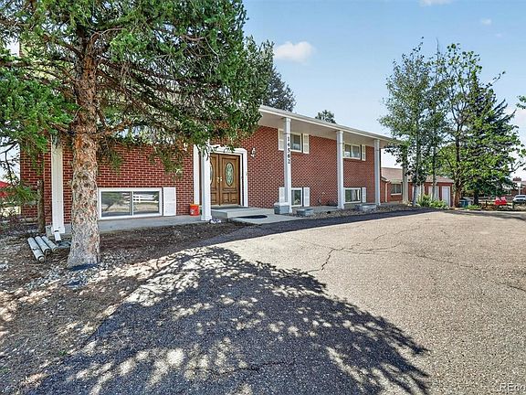 5th image of 14562 Benton Street