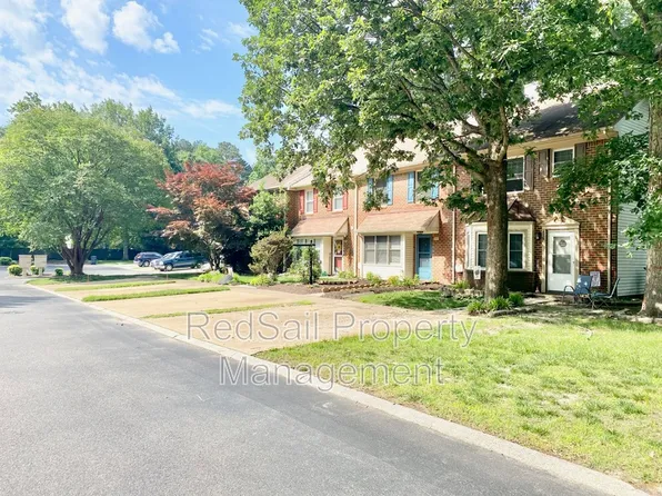 110 Souverain Lndg, Yorktown, VA 23692