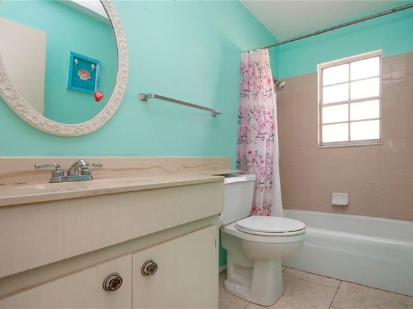 2413 Aspinwall St #2413, Sarasota, FL 34237