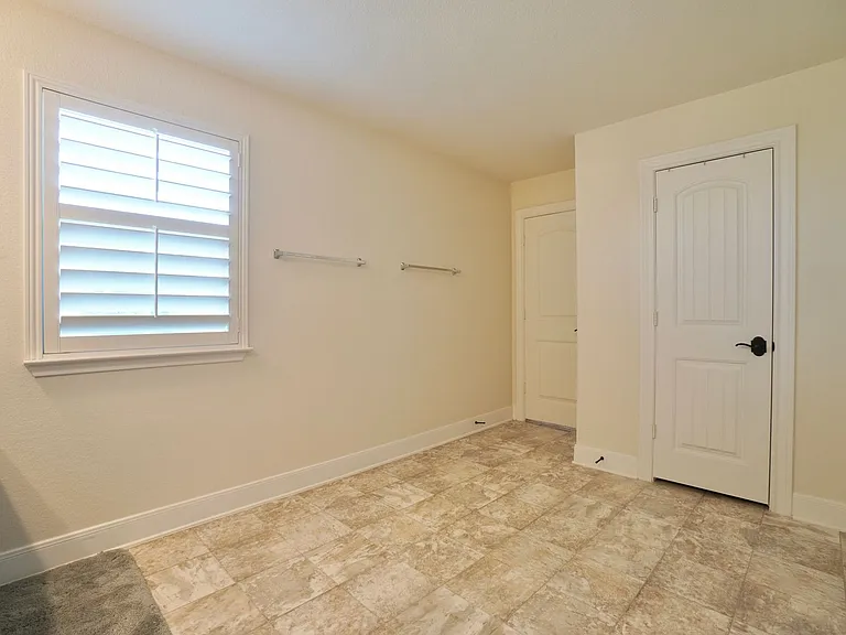 7016 Lickeen Ct — Photo 23