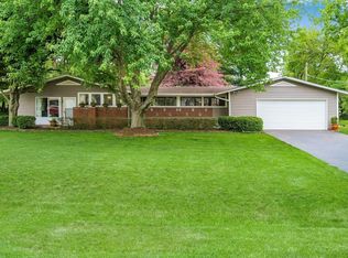 3200 Darbyshire Dr, Hilliard, OH 43026