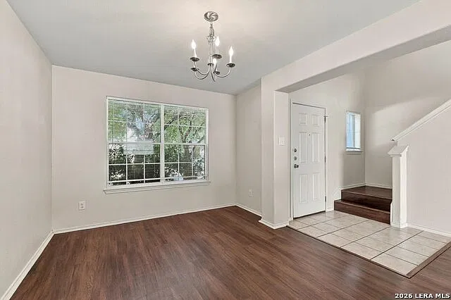 4 bed, 2.5 bath, 2110 sqft, $1,900 — Photo 4