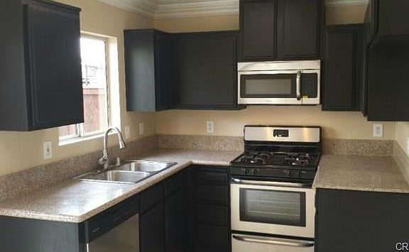 2nd image of 1559 E 117th St
