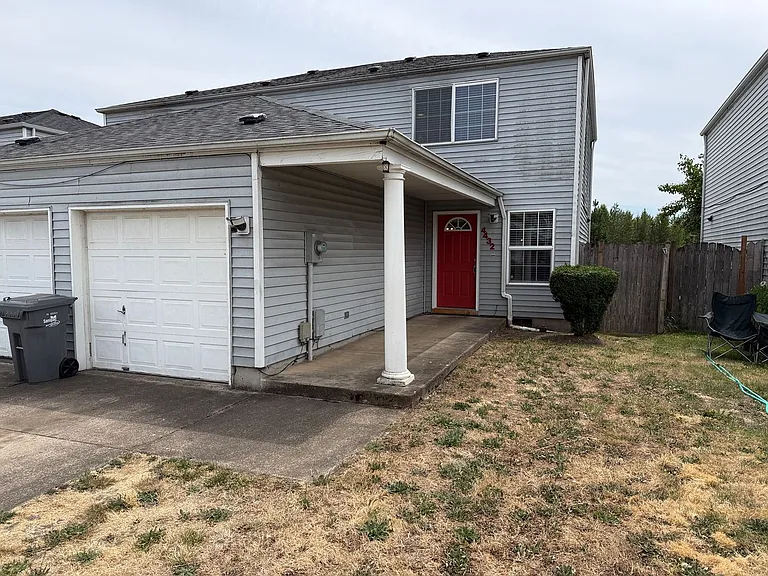 4432 Fergus Ave — Photo 1