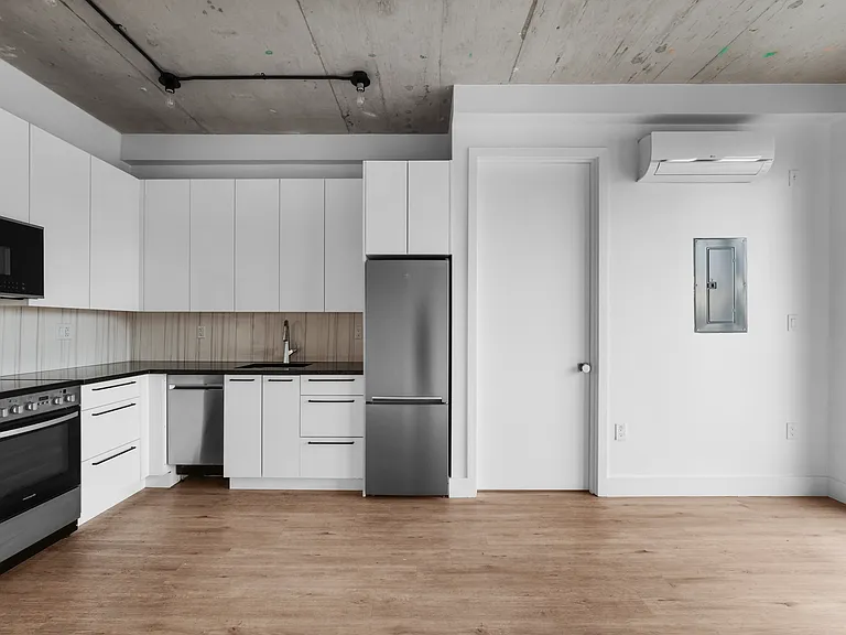 815 Flatbush Ave #315 — Photo 3