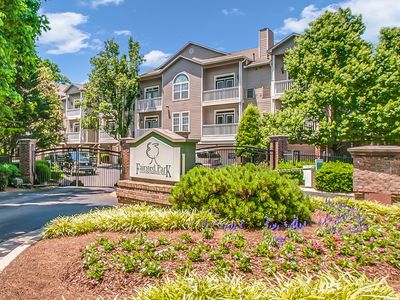 2015 Stokes Ln, Nashville, TN, 37215