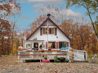 133 Oxford St, Bushkill, PA 18324