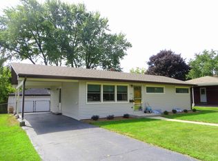 335 E Parallel St, Palatine, IL 60067