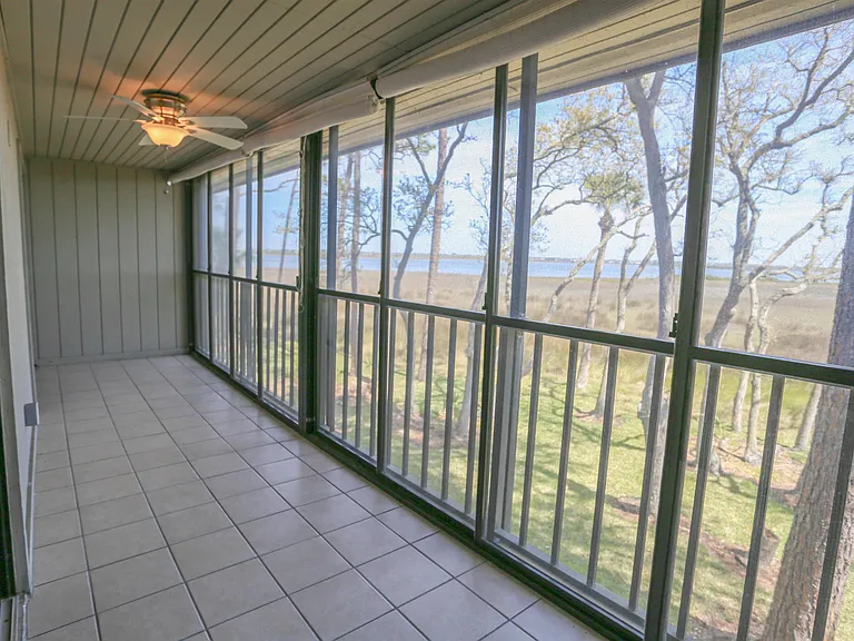 40 Andalusia Ct #40 — Photo 10