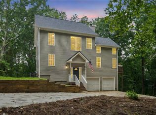 6055 Lakeside Ct, Gainesville, GA 30506