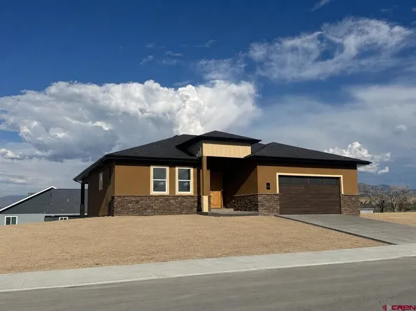 3819 Chestnut Drive, Montrose, CO 81401