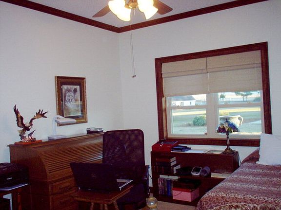 3rd image of 411 Bank Lodge Dr