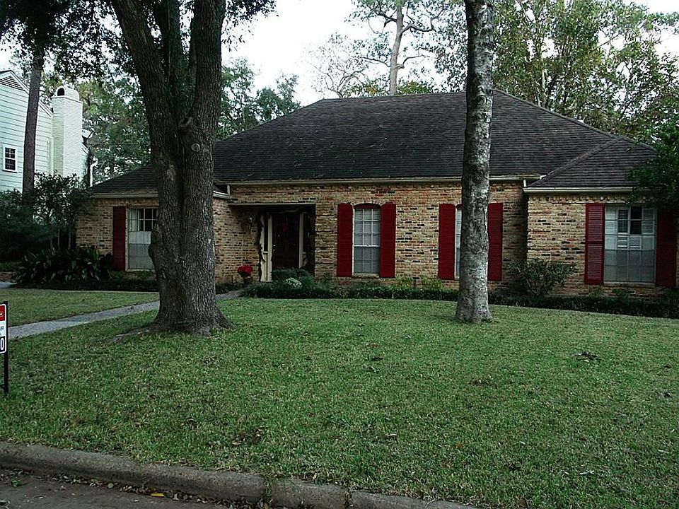 1st image of 510 Briar Knoll Dr