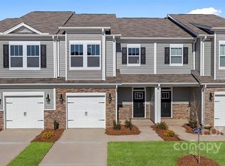 112 Creekview Rd, Hendersonville, NC 28792