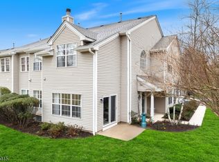 41 Teal Ln, Bedminster, NJ 07921