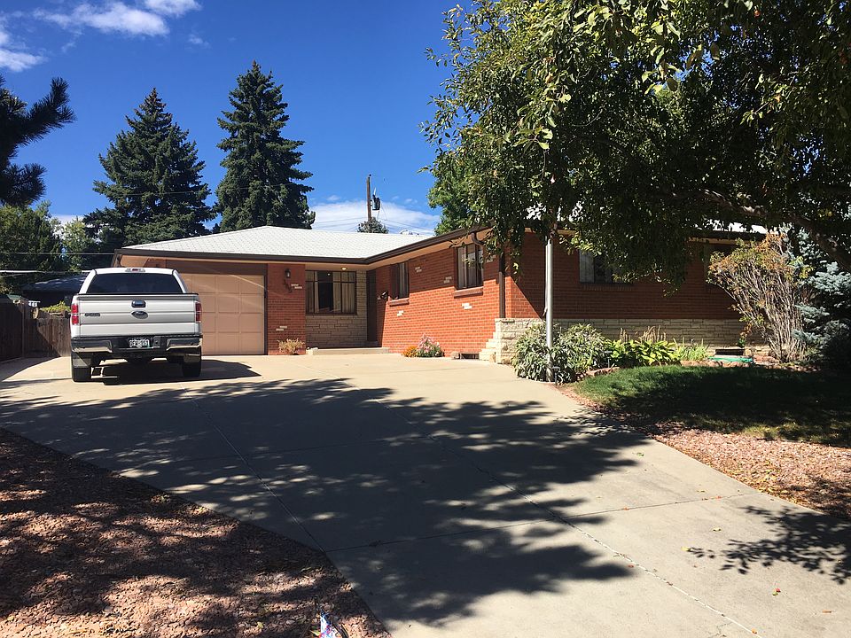 2nd image of 385 Agate St