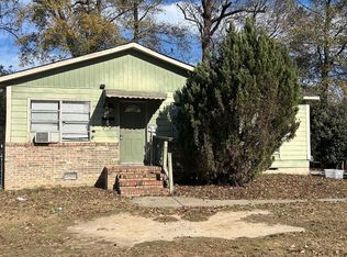 2621 Village Green Ln, Macon, GA 31206