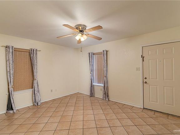5th image of 2512 Dallas Ave