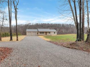 3095 Darlington Dr, ZANESVILLE, OH 43701