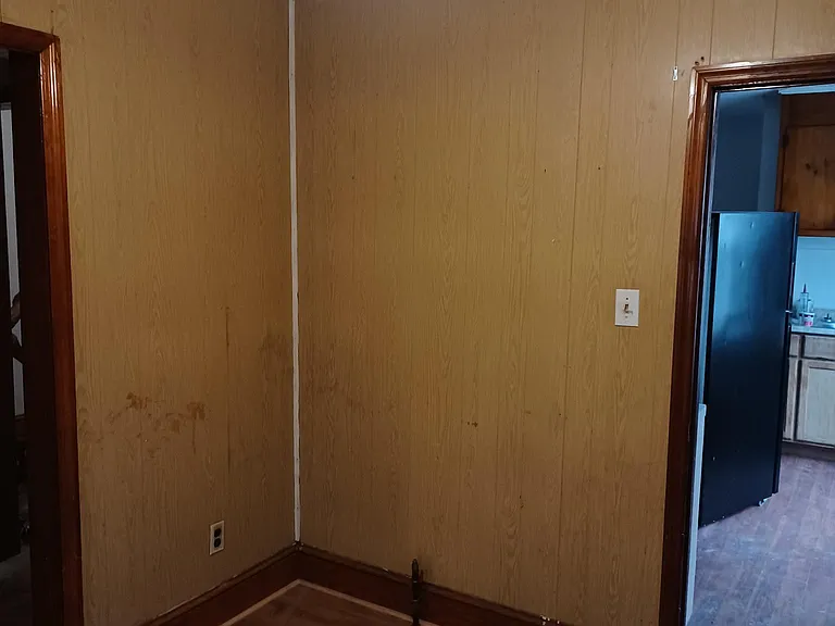 102 Byrd St — Photo 12