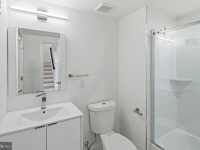 1329 N 17th St #8D — Photo 7