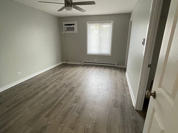 5th image of 639 N Briar Hill Ln APT 5