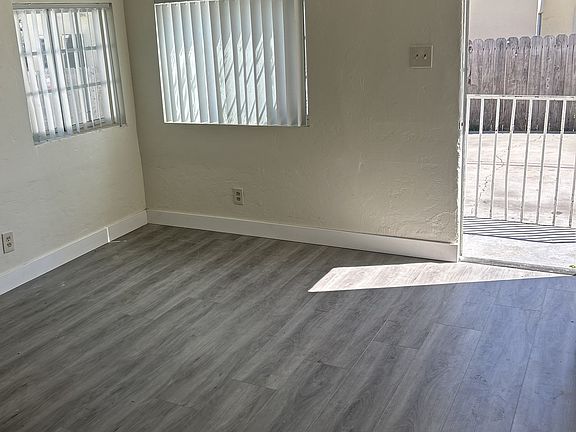 3rd image of 2701 Highland Ave #B