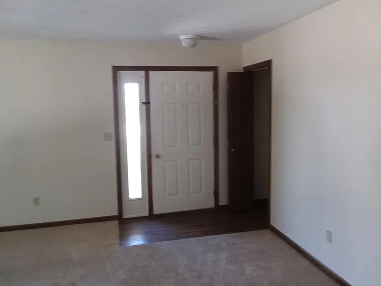 2052 Eagle Pass — Photo 3