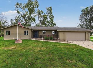 102 El Camino Real, Monticello, IA 52310