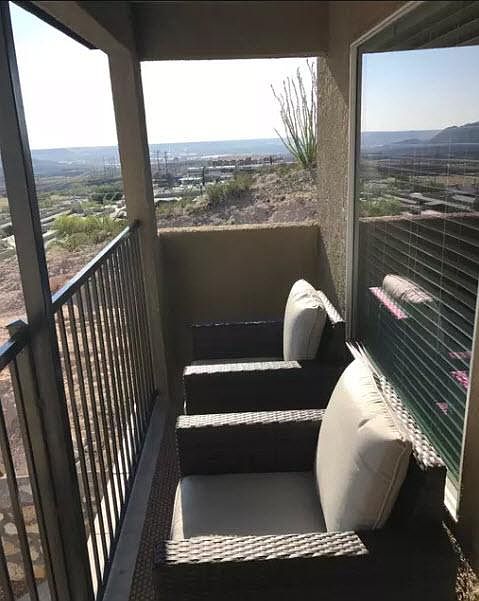 Balcony with Breathtaking views and Privacy