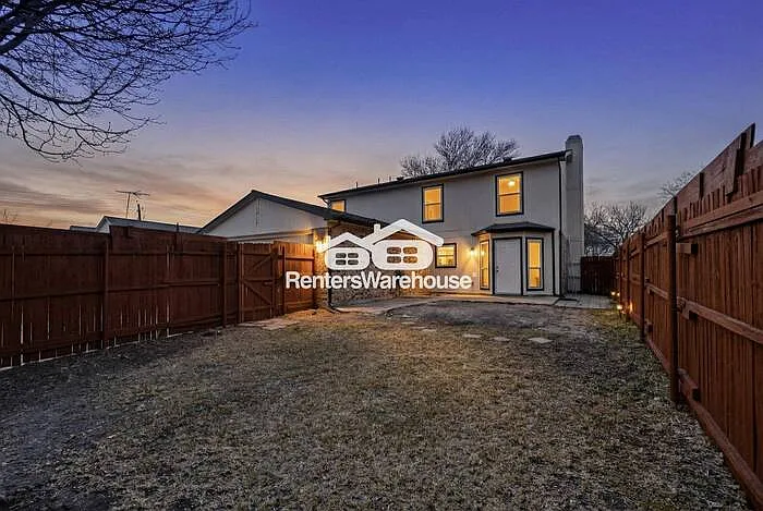 1818 Indian Creek Ct — Photo 36
