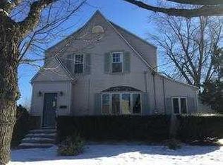 25 Stedman St, Chicopee, MA 01013