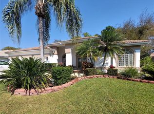 1226 Berkshire Ln, Tarpon Springs, FL 34688