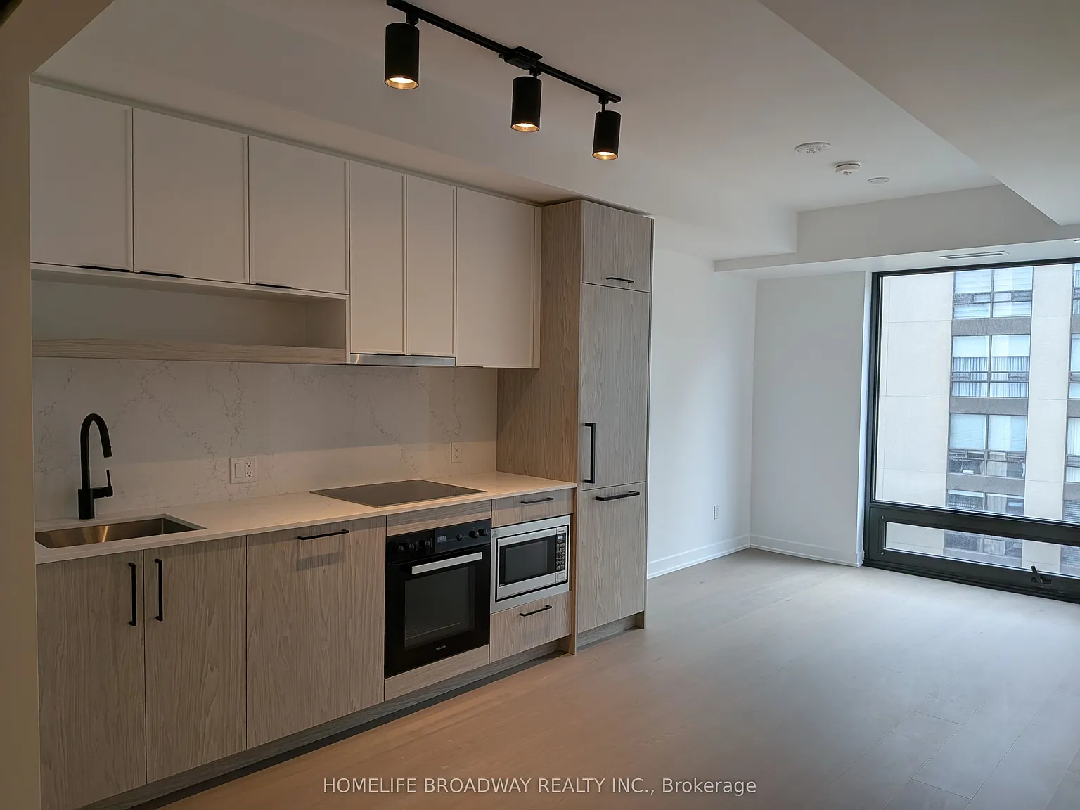 1 bed, $2,380 — Photo 3