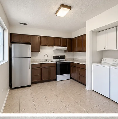 5820 S Main Point Blvd — Photo 3