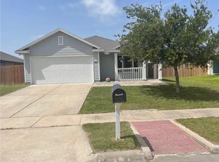7490 Star Harbor Dr, Corpus Christi, TX 78414