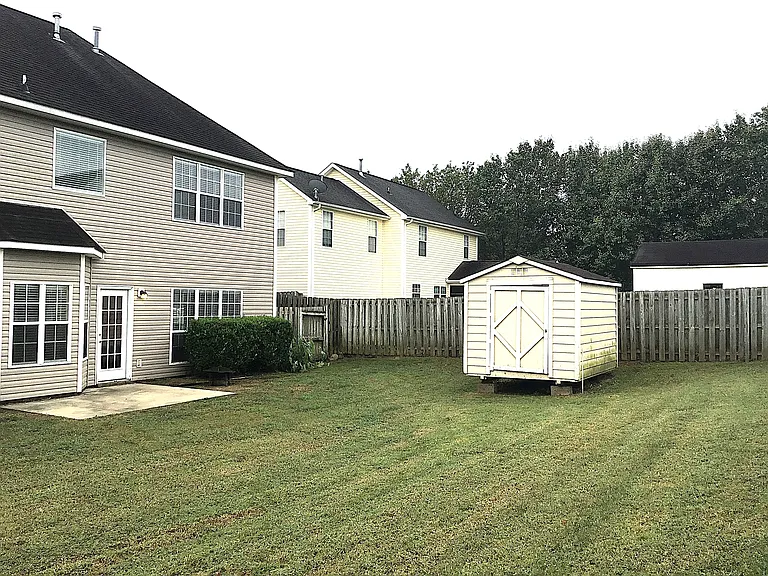 202 Curico Ln — Photo 28