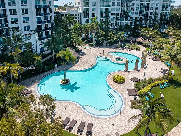 2641 N Flamingo Rd #2605N — Photo 45