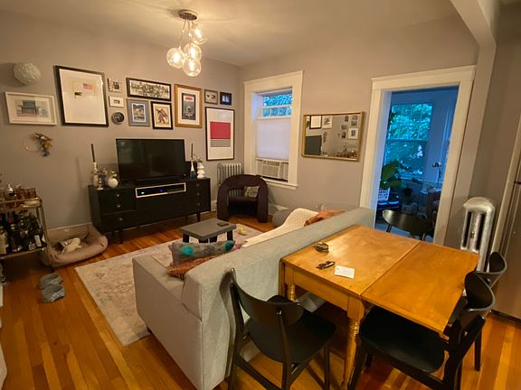 4th image of 140 Fuller St APT 5