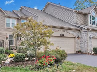 1114 Tennyson Ln, Naperville, IL 60540