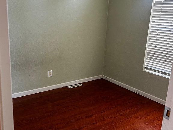 5th image of 49 Blanca Ln Space 512