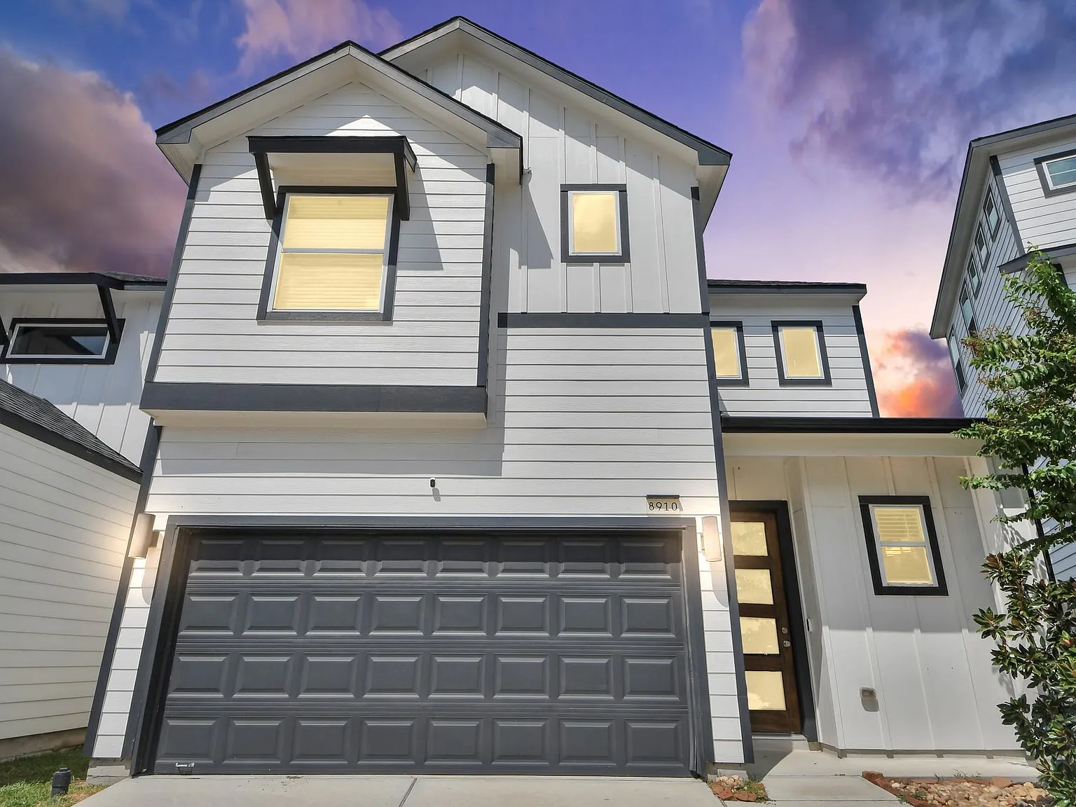 3 bed, 2.5 bath, 1942 sqft, $2,850 — Photo 3