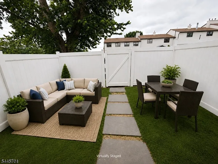 125 Riva Dr — Photo 19