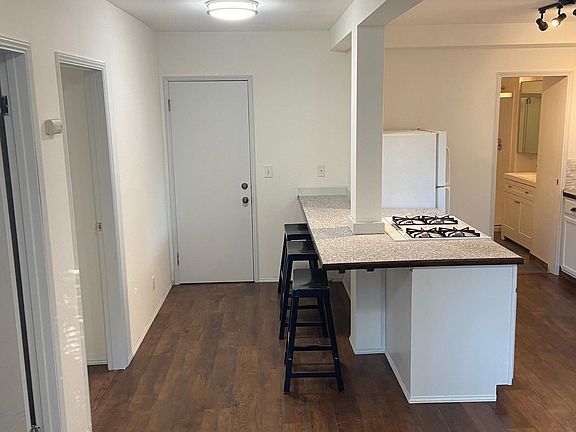 4th image of 4315 6th Ave NW #C